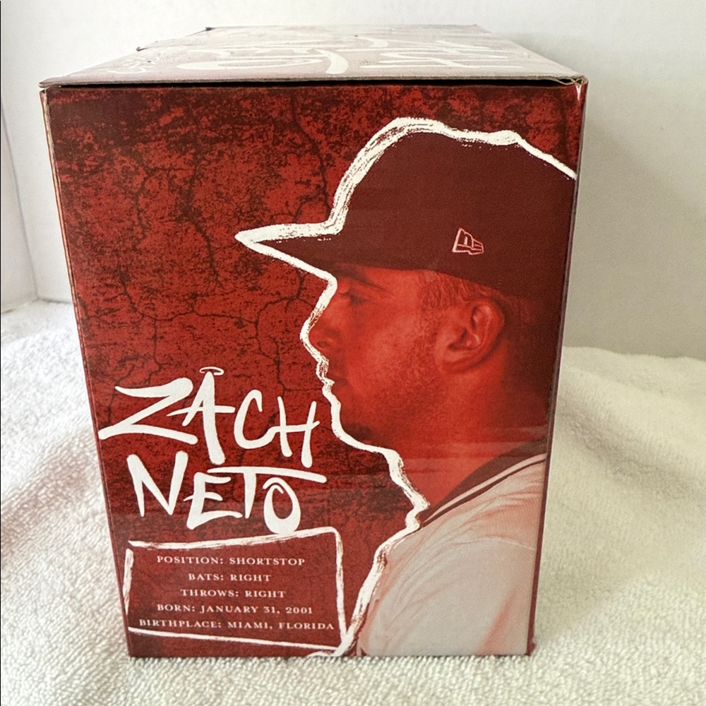 Angels Red Bobblehead Box - Picture 4 of 12